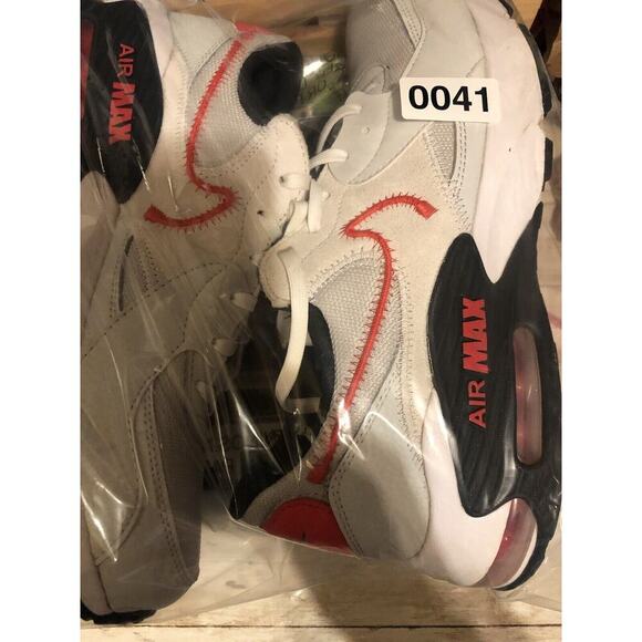 NIKE AIR MAX EXCEE Shoes Mens Size 9.5 Grey Red Running Training Sneaker - Picture 12 of 12